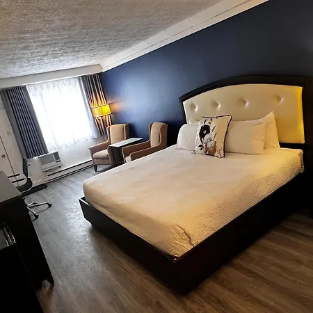 Travelodge By Wyndham Drummondville-2