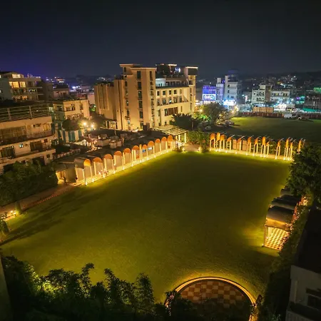 Hotel Saffron Leaf-2