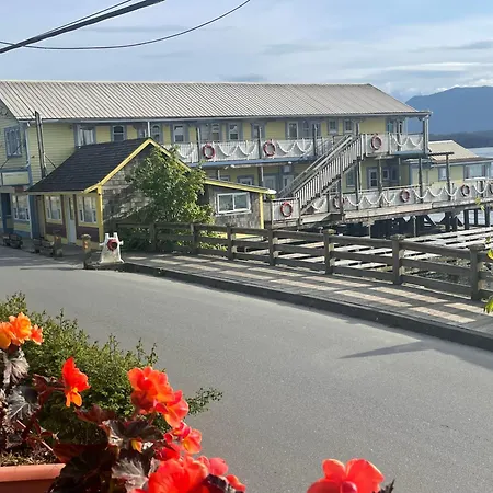 Seine Boat Inn-3