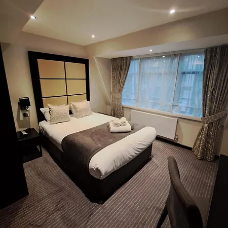 Great St Helen Hotel-2