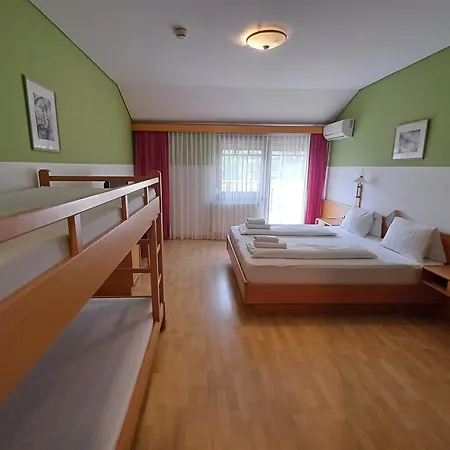 Georgshof-2