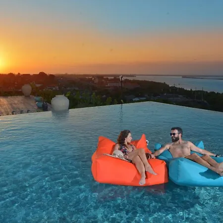 The Crystal Luxury Bay Resort Nusa Dua-2