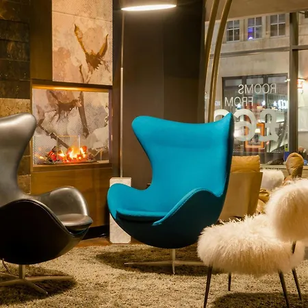 Motel One Manchester-Royal Exchange-3