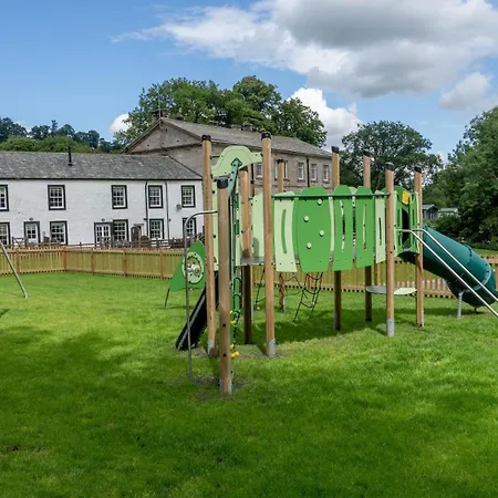 Waterfoot Park-2