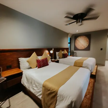 It Boutique Hotel & Restaurant-3