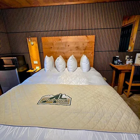 Alpine Lodge-2
