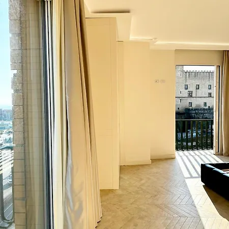 Tiffany & Babylon Luxury Stay-2