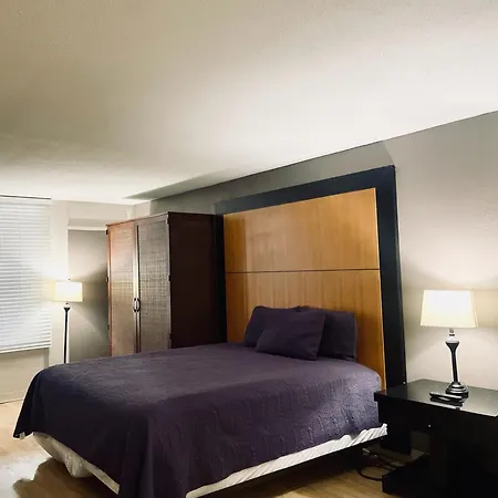 Apm Inn & Suites-3