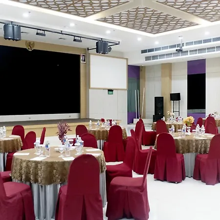 Beverly Hotel Batam-3