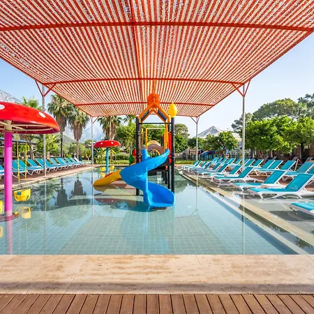 Dosinia Luxury Resort-2