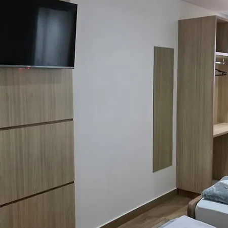 Platinum Hotel-2