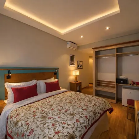 Hotel Britanico-3