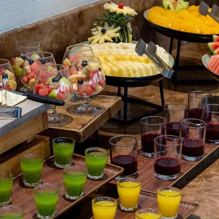 Radisson Blu Hotel & Residence Nairobi Arboretum-3