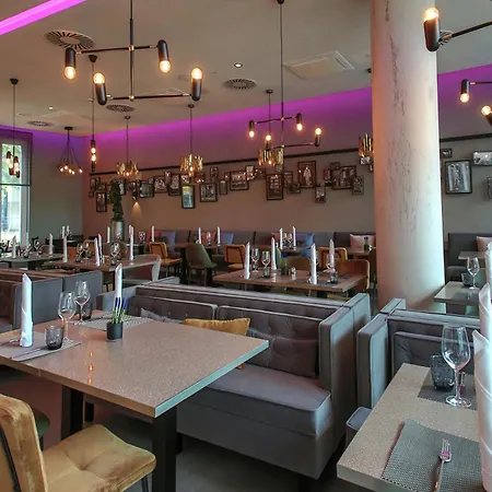 Leonardo Hotel Dortmund-2