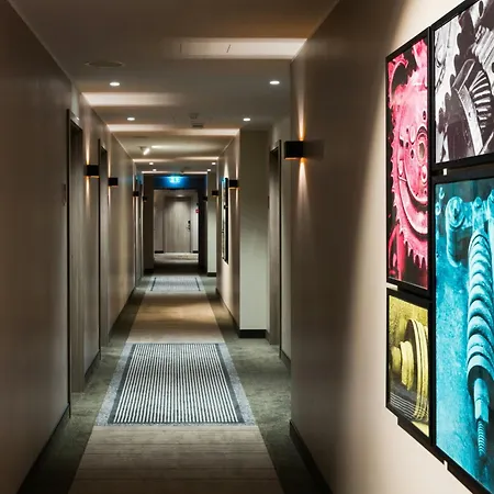 Leonardo Hotel Offenbach Frankfurt-3