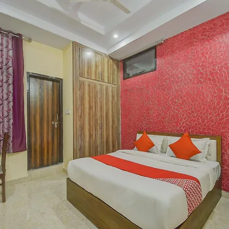 Hotel O Royal Blue-3