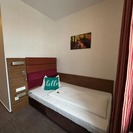 Hotel und Restaurant Zum Deutschen Hause-2