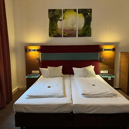 Hotel und Restaurant Zum Deutschen Hause-3