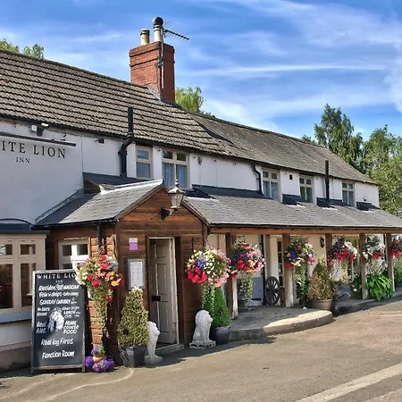 The White Lion Inn-3