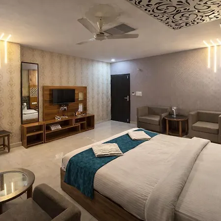 Hotel Sarweshwary-3