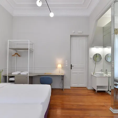 1900 Athenian House-3