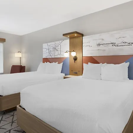 Best Western Plus Rose City Conference Center Inn-2