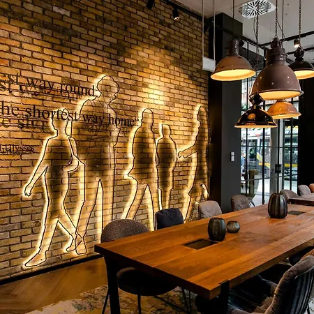 Motel One Dublin-2