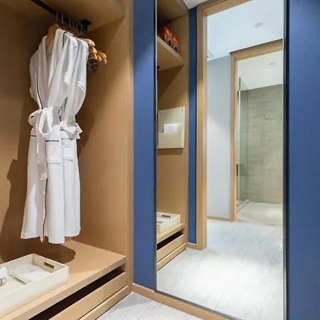 Atour Hotel Zhongshan West Xingzhong Plaza-2