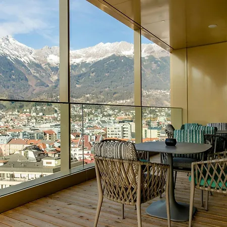 Motel One Innsbruck-3