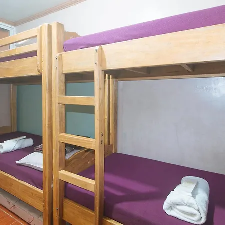 Reddoorz Hostel At Mrc Residences Baguio-3