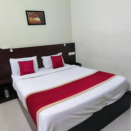 Blueway Residency Business Boutique Hotel-3