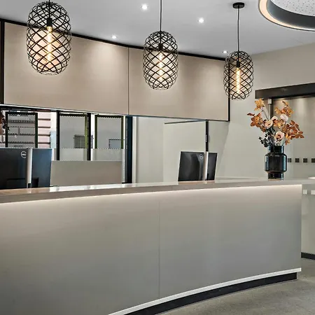 Leonardo Hotel Vienna City West-3