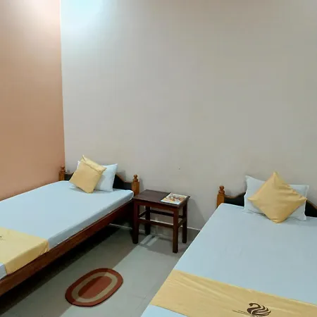 Hotel Shakuntla Palace - 400 Meters Away From Vishnu Pad Temple 7 Mins Walk-2