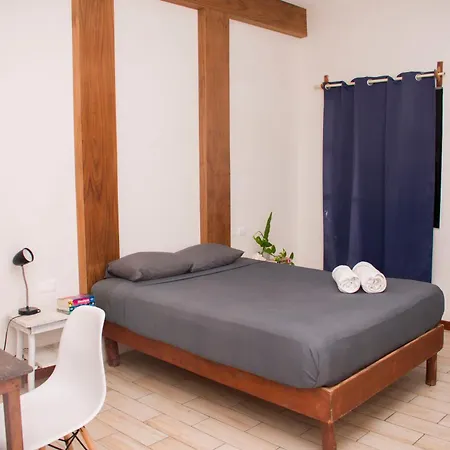 Balu Hotel-2