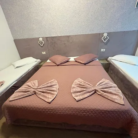 Hotel Minion II-2