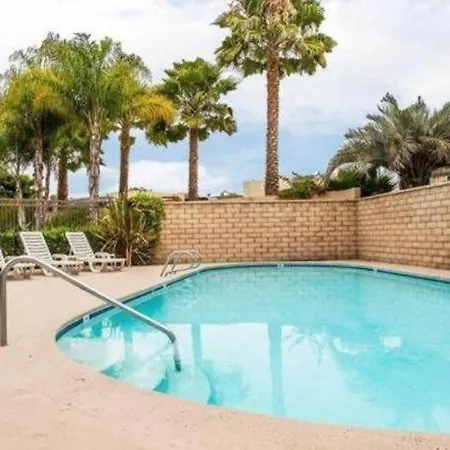 Rodeway Inn Carlsbad-3