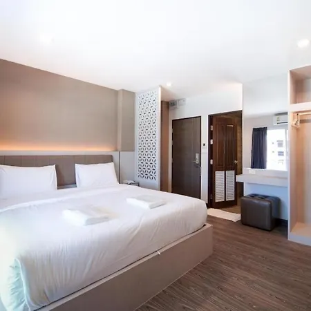 The Y House-2