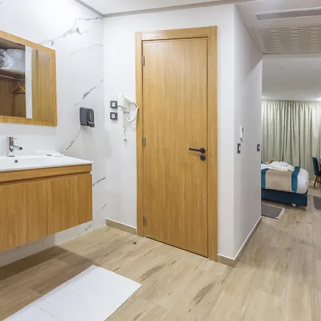 Kyriad Prestige City Center Tunis-2