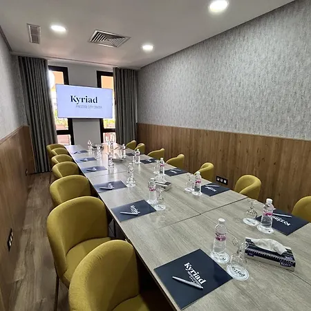 Kyriad Prestige City Center Tunis-3