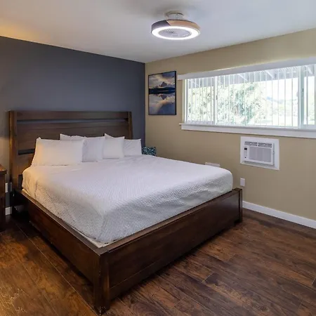 Interurban Suites Hotel, A Dazzler Select By Wyndham-3