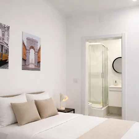 Bohemian Stay Central Lisbon Rooms-3