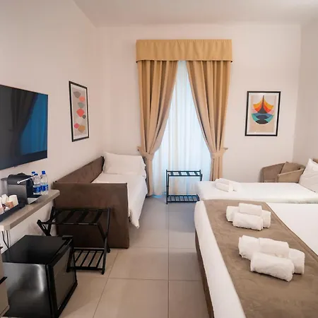Cicerone'S Luxury Suites-3