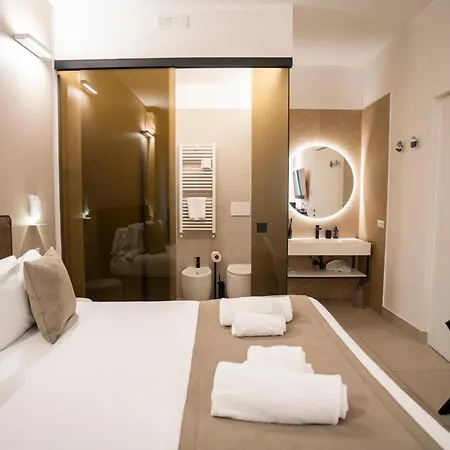 Cicerone'S Luxury Suites-3