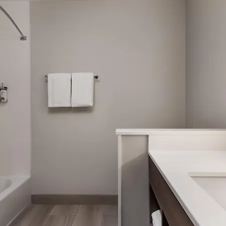 Holiday Inn Express & Suites Westfield - Indianapolis By Ihg-3