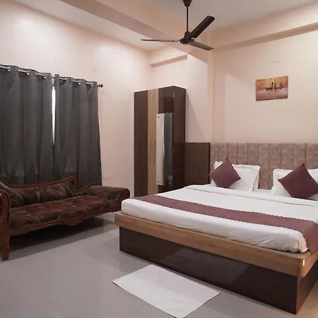 Hotel Shree Vinayak Palace-3