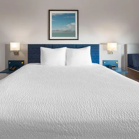 Microtel Inn & Suites By Wyndham Tooele-2