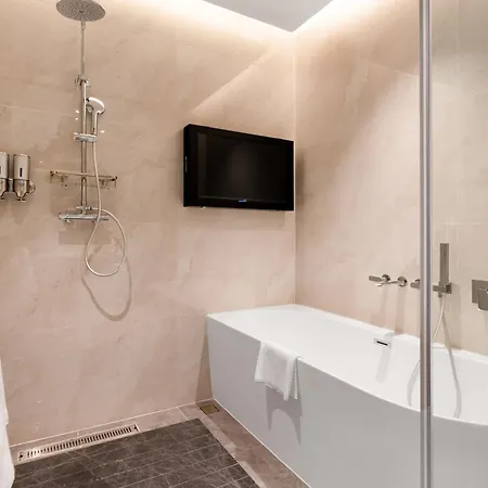 Golden Tulip Kin-Oasis Kinshasa-2
