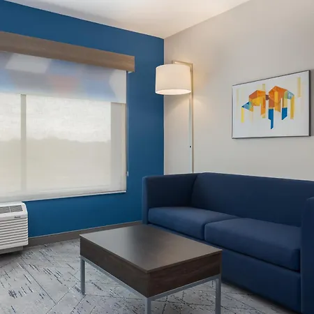 Holiday Inn Express & Suites Nacogdoches Southwest By Ihg-2