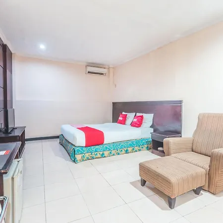 OYO 94759 Hotel Taman Cibinong-3