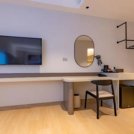 The Bentley Hotel-3